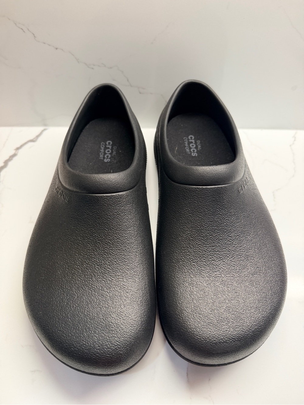 Crocs On the Clock Black Work Clogs – Men’s 9 / Women’s 11